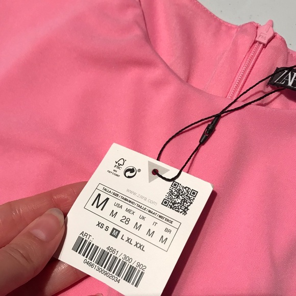 NWT Zara Influencer Favourite, Heart Cut Out Barbie Pink Mini Dress Size Medium - Picture 7 of 14